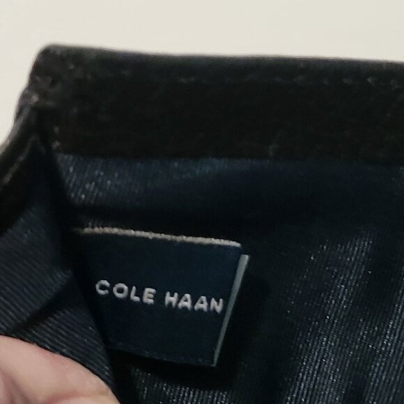 Cole Haan Men's Slim Pebbled Leather TrFold Wallet Chocolate Tri-Fold - Picture 9 of 11